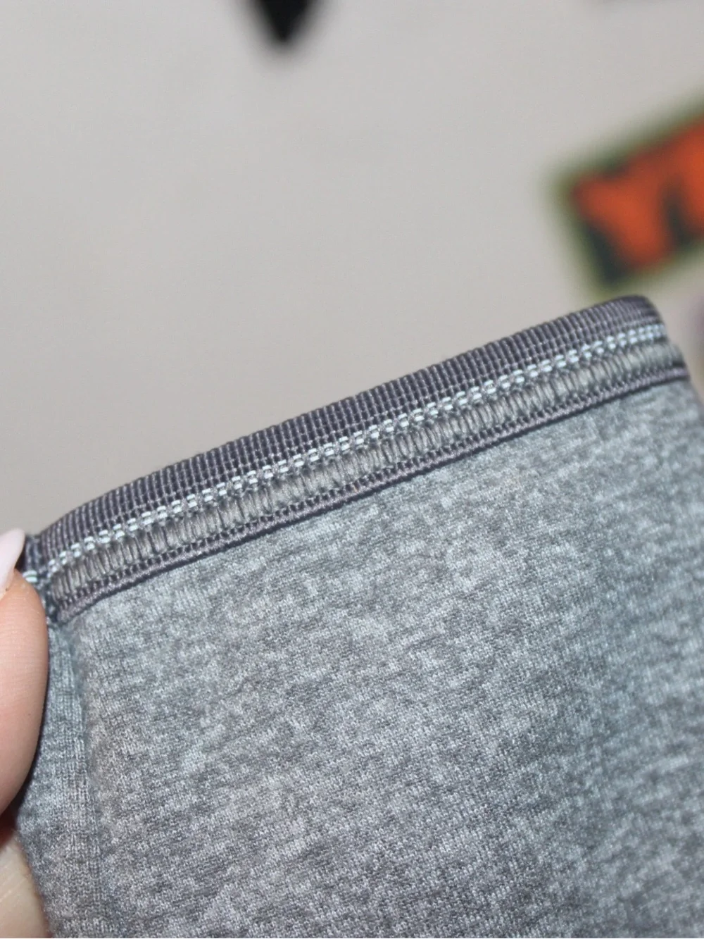 Lululemon Hill and Valley Mock Neck Pullover - Heathered Slate Gray - Size 6